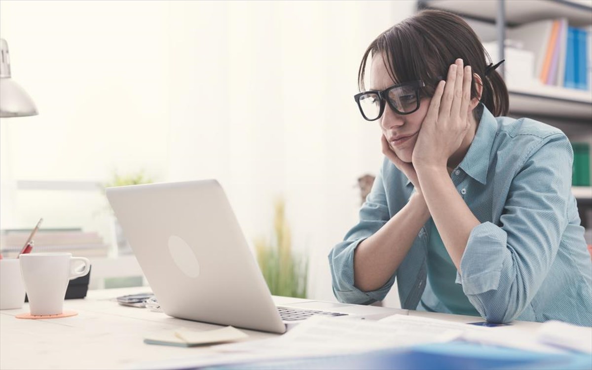 gunaika-upologistis-gualia-stasi-somatos-katathlipsi