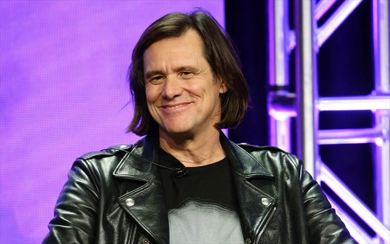 giati-o-Jim-carrey-eksorgise-tin-eggoni-tou-mussolini-Jim-carrey-eksorgise-tin-eggoni-tou-mussolini