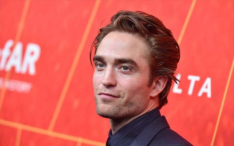 enthousiasmenos-o-robert-pattison-pou-tha-sunergastei-me-ton-christopher-nolan-robert-pattison-pou-tha-sunergastei-me-ton-christopher-nolan