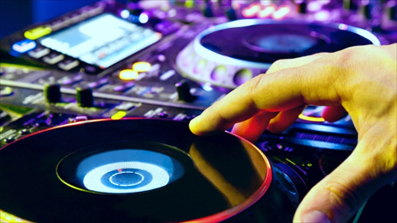 zestama-prin-to-fetino-reworks-festival