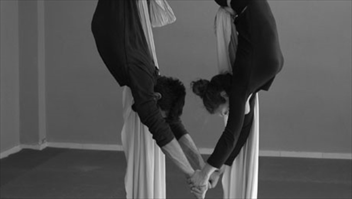 enaerios-xoros-mefilosofia