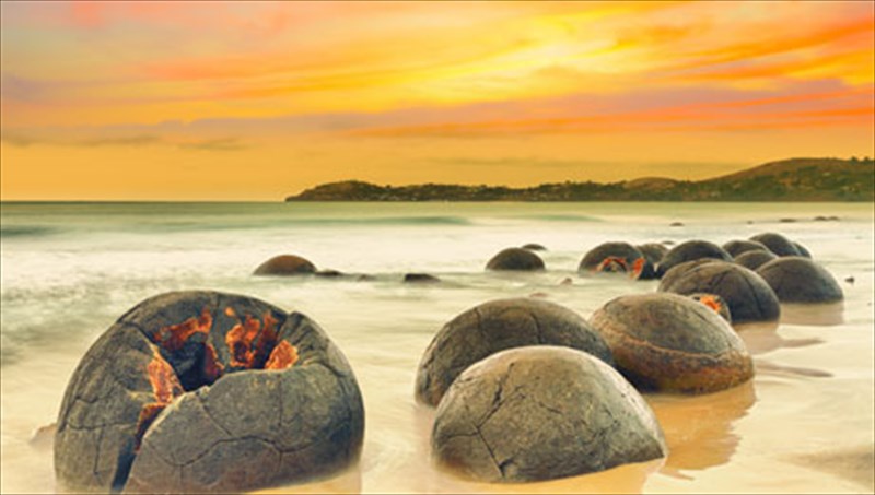 paraksena-fusika-thaumata-tou-kosmou