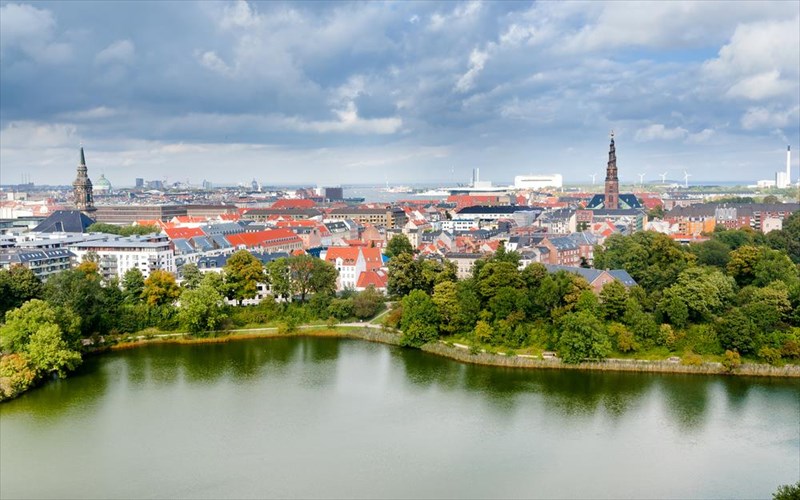 autes-einai-oi-pio-xalarotikes-poleis-tis-europis-metaksu-tous-kai-i-athina-athina