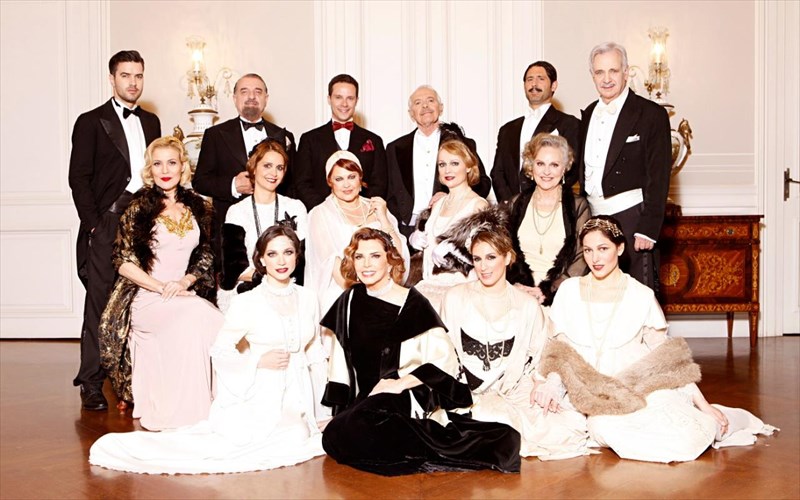 ki-apo-smurni-saloniki-i-mimi-ntenisi-mimi-ntenisi