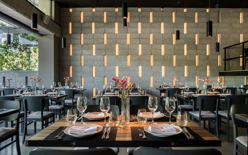 o-basilainas-mas-bazei-se-peirasmo-tin-megali-ebdomada