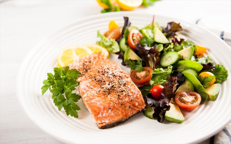 se-poia-estiatoria-tha-broume-fagito-xoris-glouteni