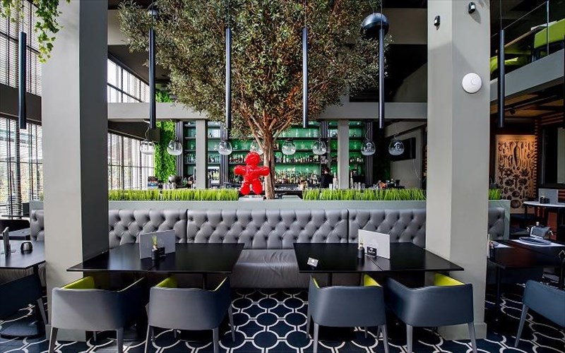 to-blends-etoimazei-neo-geustiko-taksidi