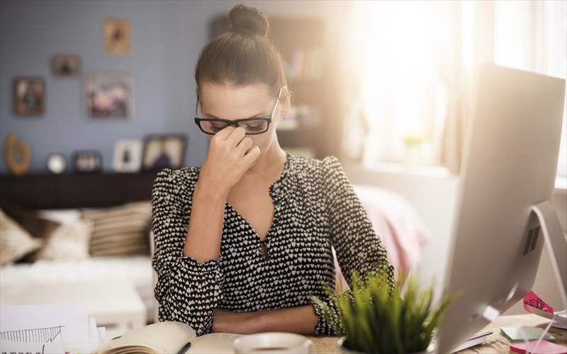 mipos-gia-tis-imikranies-sas-ftaiei-to-makigiaz-i-to-aroma-pou-forate