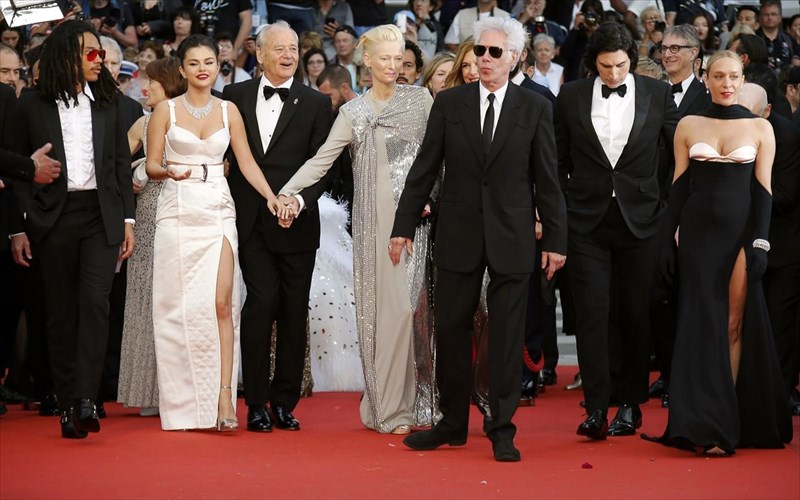 kannes-2019-i-enarksi-tou-festibal-se-deka-fotografies-kai-ena-video