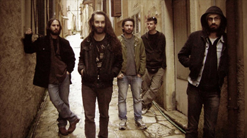 kore-udrogagarin-apla-mathimata-gia-ti-sxesi-mpantas-koinou