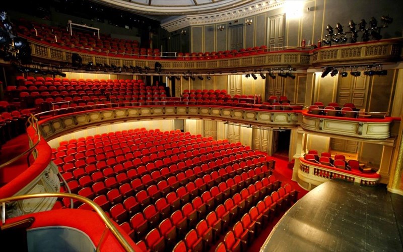 akroasi-apo-to-kthbe-gia-to-poios-anakalupse-tin-ameriki-tis-xrusas-spilioti