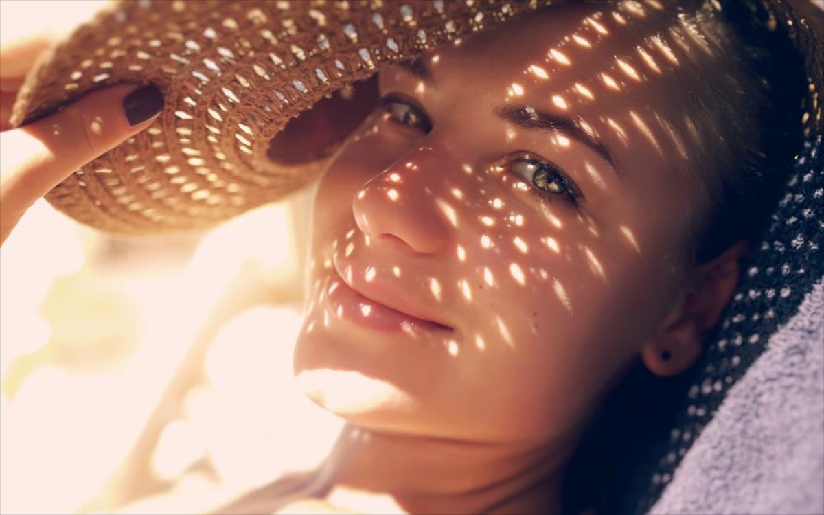 gunaika-ilios-kapelo