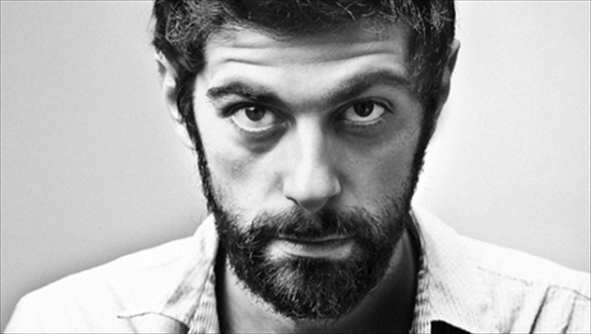 ektoras-lugizos-xreiazomaste-mikroteri-anoxi-apenanti-stis-adikies