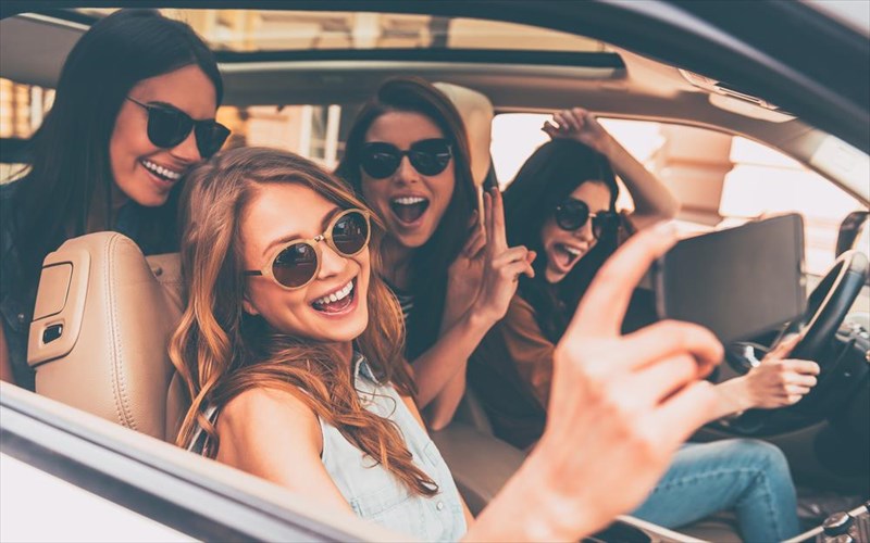 ta-kolpa-omorfias-gia-theikes-selfies