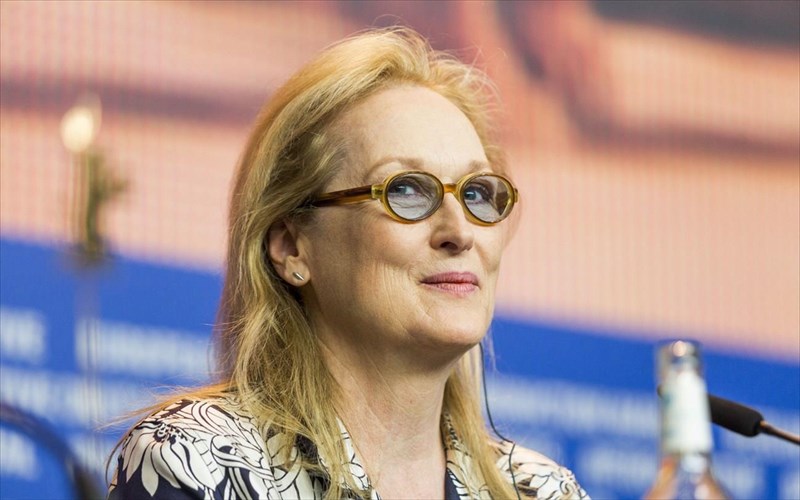 meryl-streep-min-epanapaueste-kai-sunexiste-na-polemate-ton-seksismo