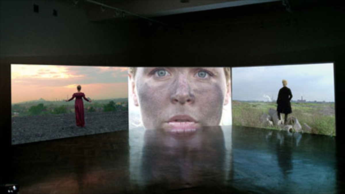 zontas-tin-athina-tis-psifiakis-texnis