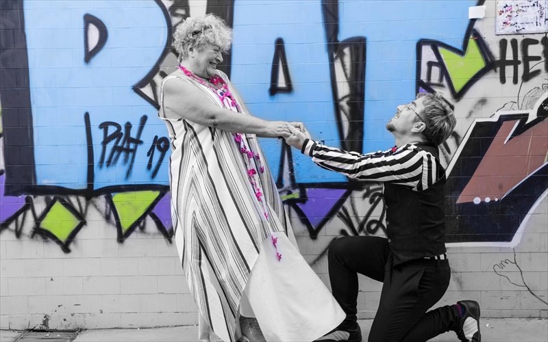 o-thanasis-tsaltampasis-kai-i-tania-tsanaklidou-einai-oi-xarolnt-kai-mont-tania-tsanaklidou-einai-oi-xarolnt-kai-mont