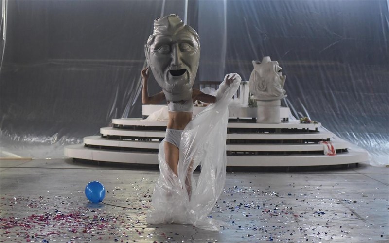 giannoula-ikoulourou-i-oraia-treli-tis-palias-patras