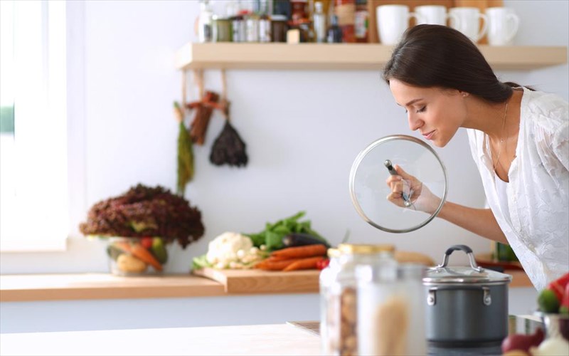 poia-sxesi-exoun-ta-tiganita-me-tin-emminopausi