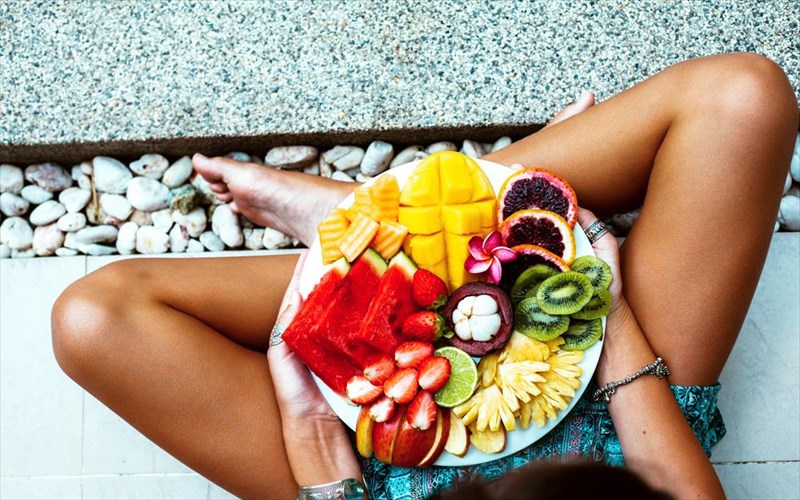 oi-must-trofes-tou-kalokairiou-gia-na-deixnete-neoteres