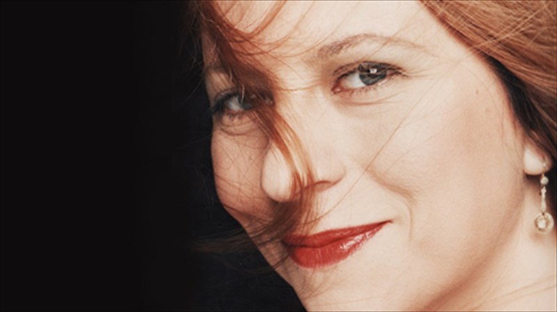 i-lena-platonos-se-ena-mousiko-afieroma-ston-kabafi-kai-ton-karuotaki