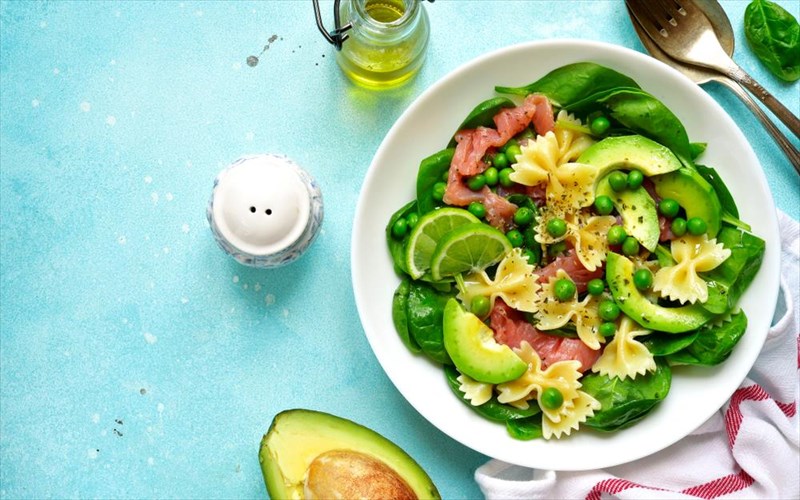 pente-idees-gia-pentanostima-elafria-kai-ugieina-kalokairina-geumata