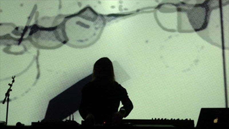 eftase-i-ora-tou-athens-video-art-festival-2013-ora-tou-athens-video-art-festival-2013