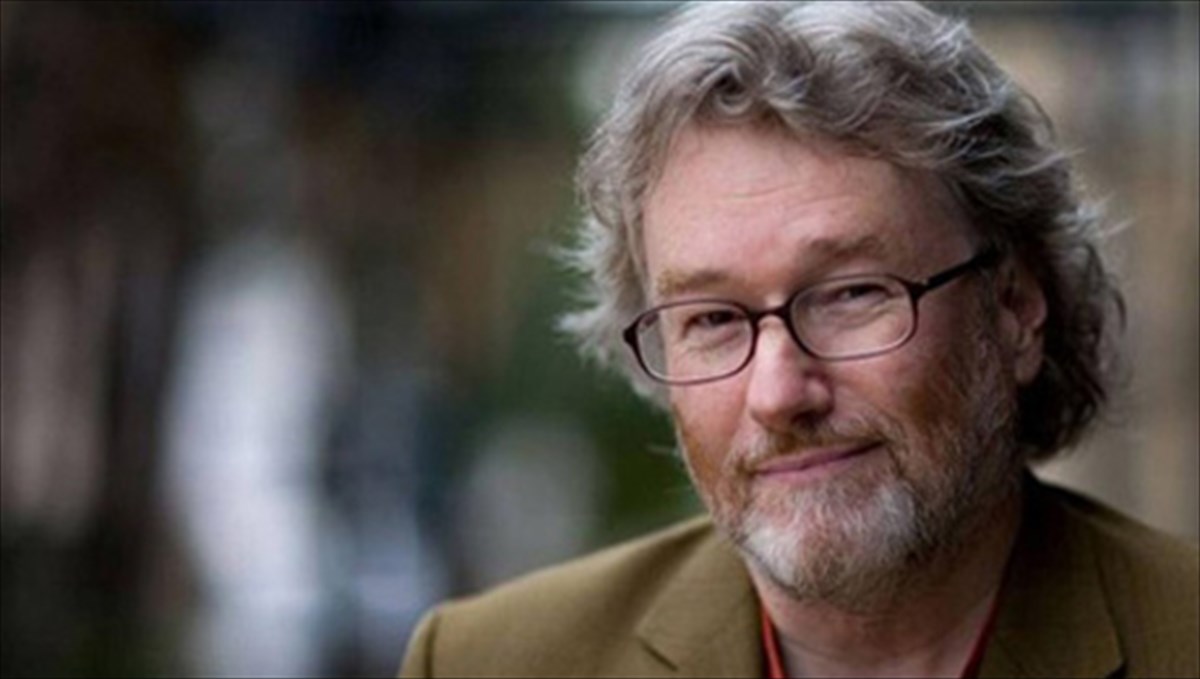 pethane-o-skotsezos-suggrafeas-ian-mpanks-skotsezos-suggrafeas-ian-mpanks