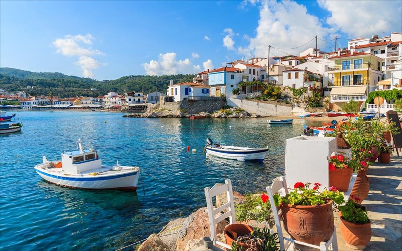 i-kalokairini-ellada-mesa-apo-10-fotografies