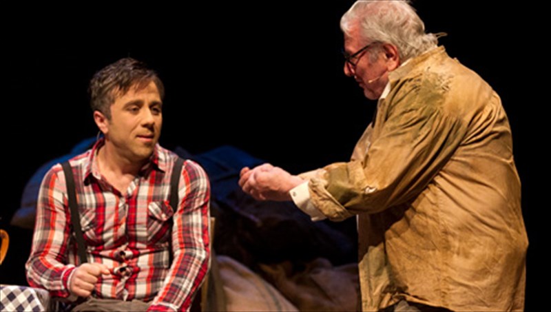 ena-paidi-metraei-ta-astra-se-kalokairini-periodeia