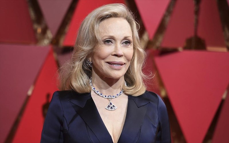 apoluthike-i-faye-dunaway-apo-parastasi-tou-mprontgouei-logo-biaiis-sumperiforas-faye-dunaway-apo-parastasi-tou-mprontgouei-logo-biaiis-sumperiforas