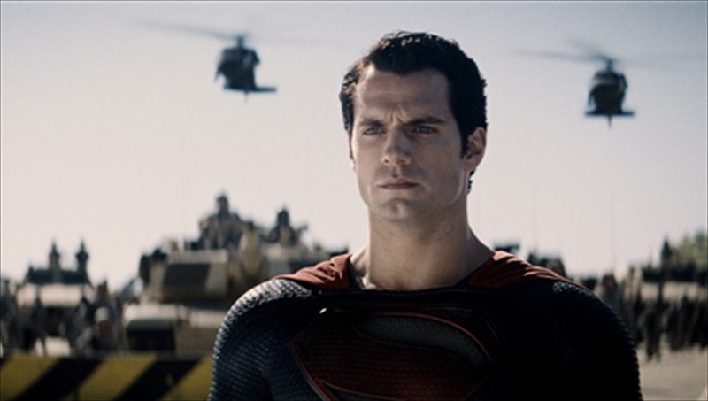 anthropos-apo-atsali-anastatonei-to-box-office-katakta-to-gunaikeio-koino