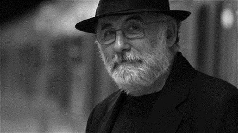 o-thanos-mikroutsikos-sto-irodeio