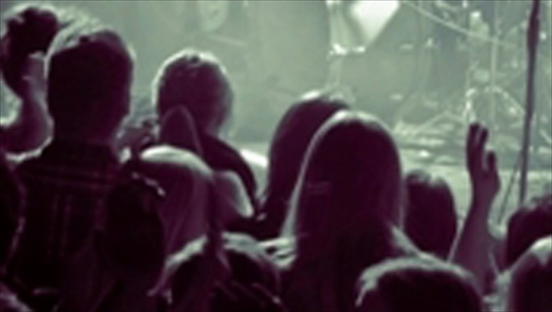 xilnta-papadimitriou-astunomiko-muthistorima-me-rok-anafores