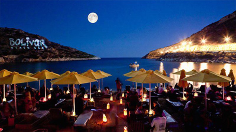 full-moon-party-sto-bolivar-beach-bar