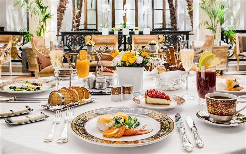 to-brunch-sunexizetai-sto-winter-garden