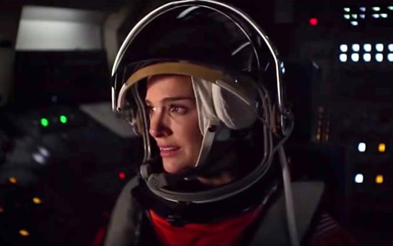 to-axanes-diastima-anoigei-neous-orizontes-sti-natalie-portman