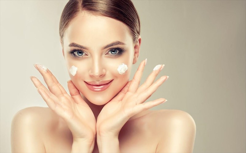 ti-ftaiei-pou-den-lampete-apo-ugeia-kai-omorfia