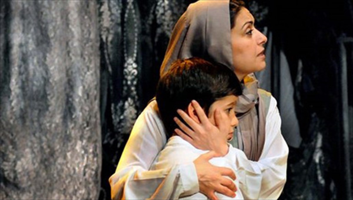 kritiki-theatrouo-smurni-mou-omorfi-mou-izmir