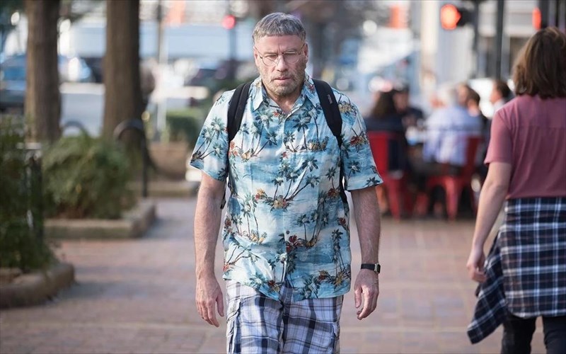 tetarti-sunexomeni-apotuxia-tou-John-travolta-sta-box-office