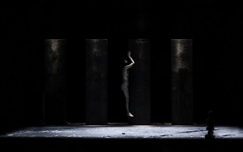 to-theatro-texnis-fernei-tesseris-italikes-paragoges-stin-athina