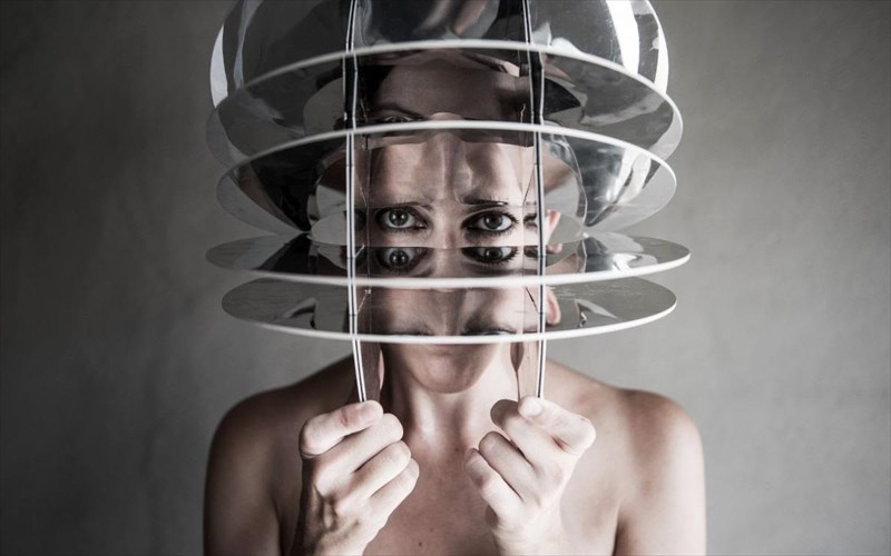 kerdiste-proskliseis-gia-tin-parastasi-oedipus-sex-with-mum-was-blinding