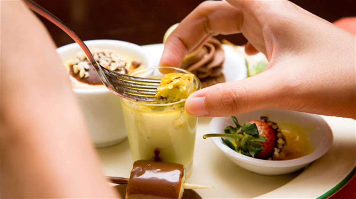 giati-paxainei-i-ania-ania