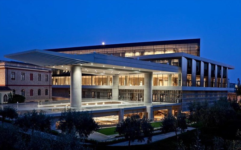 mia-ksexoristi-epeteios-sto-mouseio-akropolis-gia-tin-28i-oktobriou