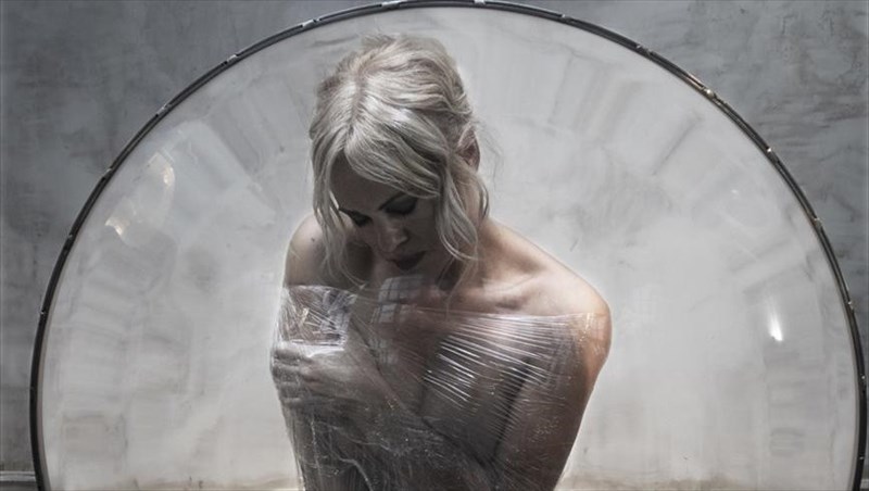 h-omada-naan-organonei-to-teleio-egklima