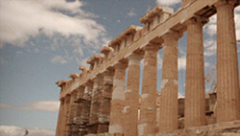 apo-tin-athina-os-to-ntoumpai-me-ena-klik