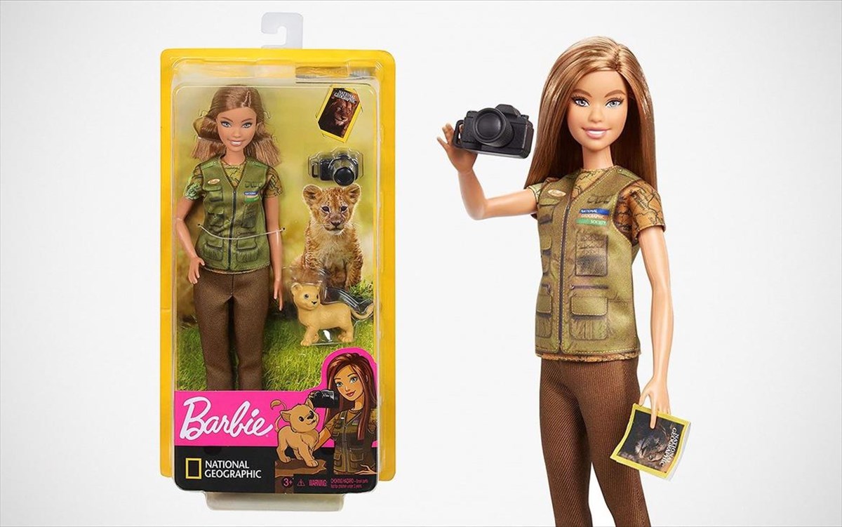 barbie-photojournalist