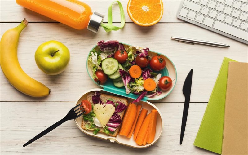 elafries-luseis-fagitou-gia-to-grafeio-apo-tin-eidiko