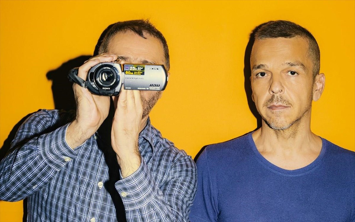 ethniki-luriki-skini