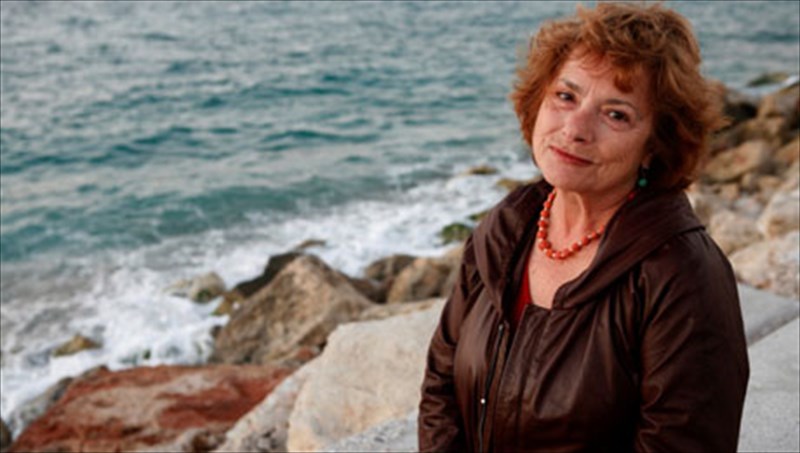 eleni-sarantiti-to-thauma-de-tha-se-brei-an-den-to-anazitiseis-